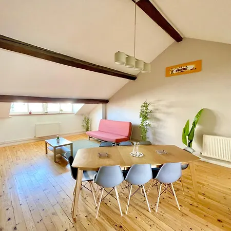 Appartement Bngo I Le Spacieux I 9 Personnes, Climatisation, Parking Gratuit, 3 Chambres, 6 Lits, Gare Partdieu, Centre De