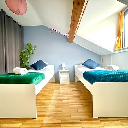 Appartement Bngo I Le Spacieux I 9 Personnes, Climatisation, Parking Gratuit, 3 Chambres, 6 Lits, Gare Partdieu, Centre De Lyon