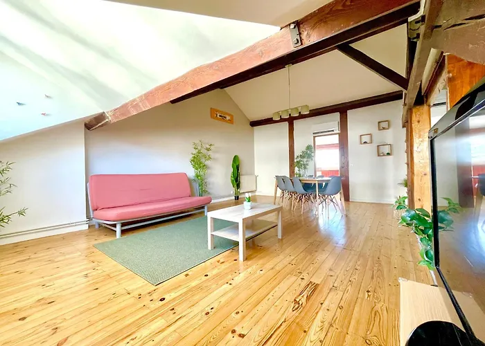 דירה Bngo I Le Spacieux I 9 Personnes, Climatisation, Parking Gratuit, 3 Chambres, 6 Lits, Gare Partdieu, Centre De *