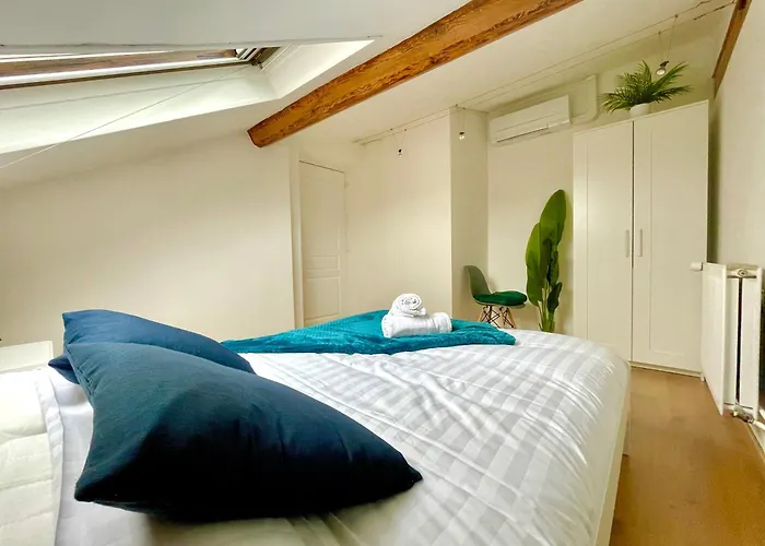 Bngo I Le Spacieux I 9 Personnes, Climatisation, Parking Gratuit, 3 Chambres, 6 Lits, Gare Partdieu, Centre De דירה ליון