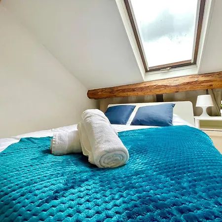 Daire Bngo I Le Spacieux I 9 Personnes, Climatisation, Parking Gratuit, 3 Chambres, 6 Lits, Gare Partdieu, Centre De Lyon
