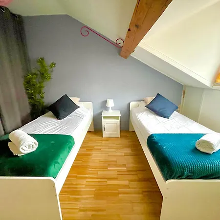 Bngo I Le Spacieux I 9 Personnes, Climatisation, Parking Gratuit, 3 Chambres, 6 Lits, Gare Partdieu, Centre De